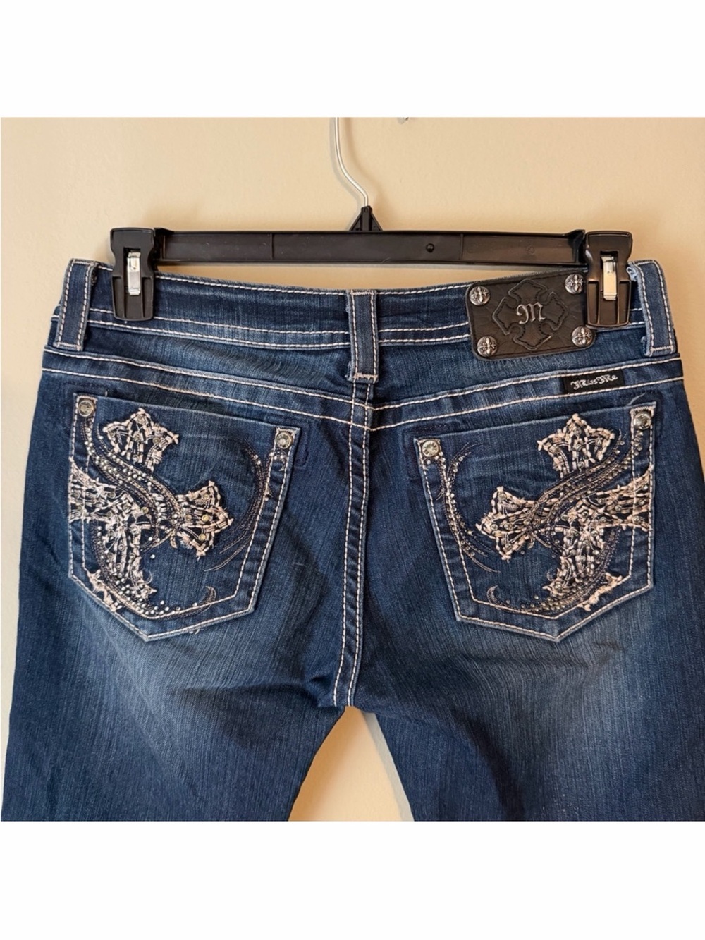 Like New Y2K Miss Me Cuffed Capri Jeans With Wing Embellished Pockets 22”Inseam